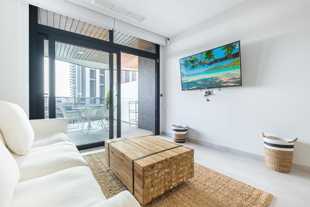Sunset Waves Deluxe Apartments Poniente Beach Resort Benidorm Kültér fotó